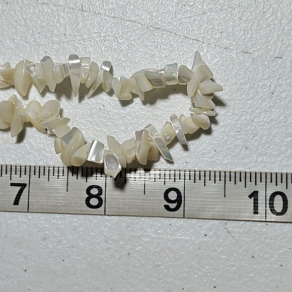 Boho White Mother Of Pearl Chip Bead Chunky Necklace Fashion Jewelry Women - Picture 5 of 5